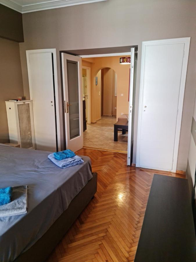 Full-apartment-near-athens-center * Athens