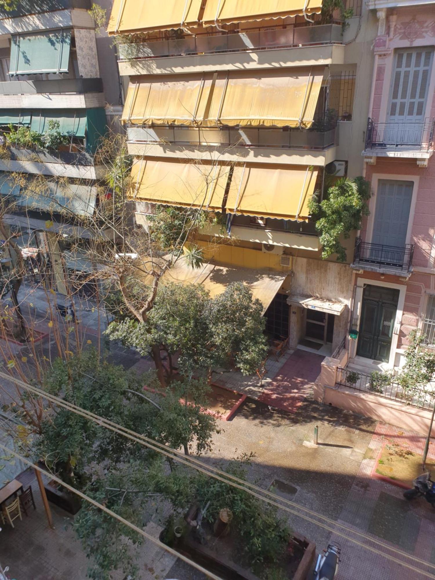 Full-apartment-near-athens-center Apartment